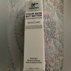 Hydrating Moisturizing Foundation